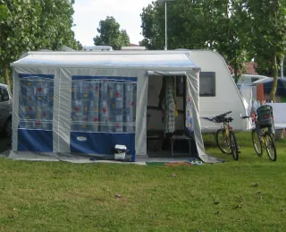 Caravana Burstner Averso 500 TK.