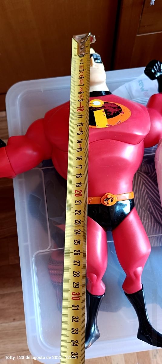 Figura Mr. Increíble Hasbro