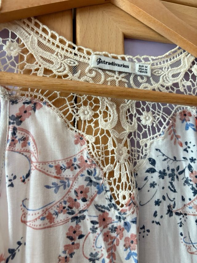 Chaleco blanco flecos