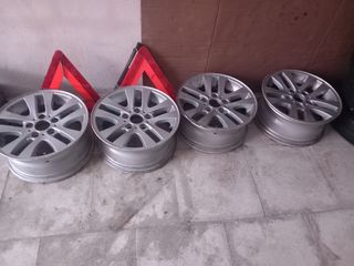 4 Llantas BMW