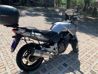 Honda CBF 600S (2005) - Limitada para A2