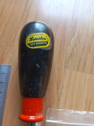 Destornillador de trinquete sin estrenar Spiralux