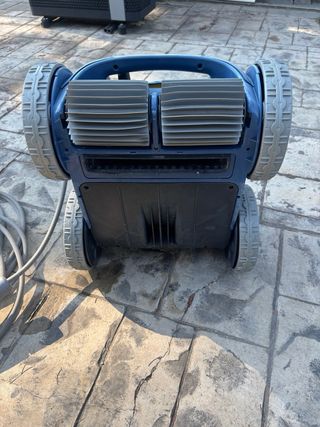 Limpiafondos Zodiac - Piscina