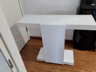 Mueble recibidor blanco
