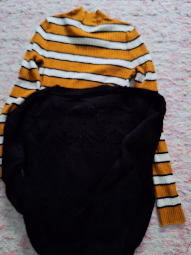 2 Jerseys Talla S - Amarillo y Negro