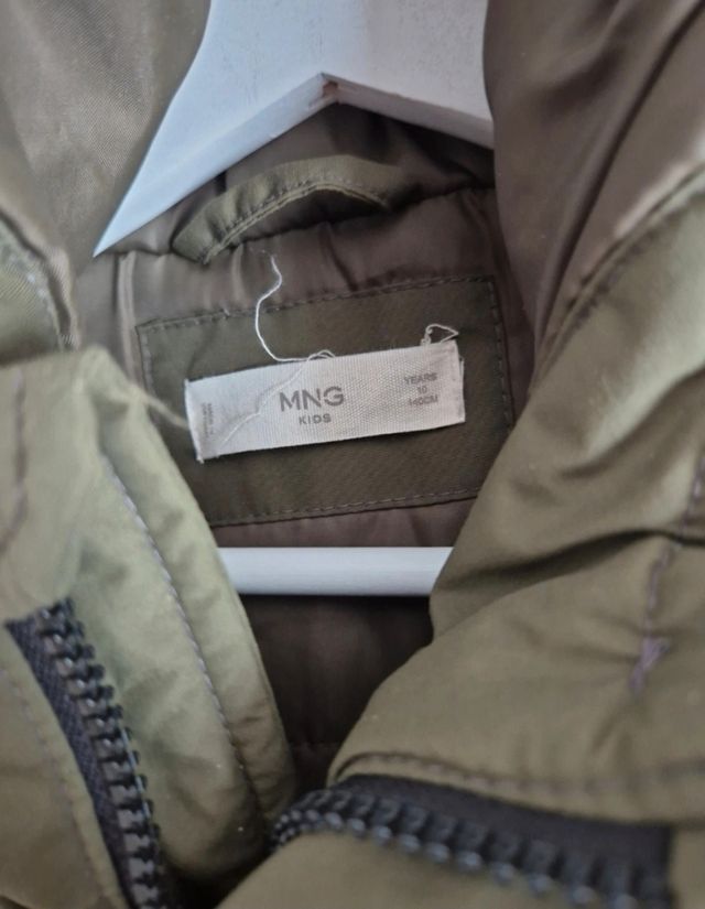 Piumino per bambini verde oliva di Tienda Mango