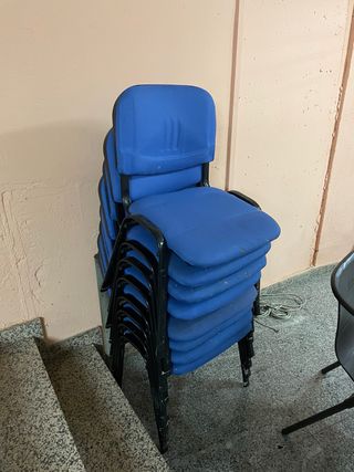 10 Sillas oficina azul y negras