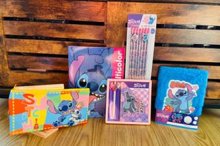 Lote escolar Stitch nuevo