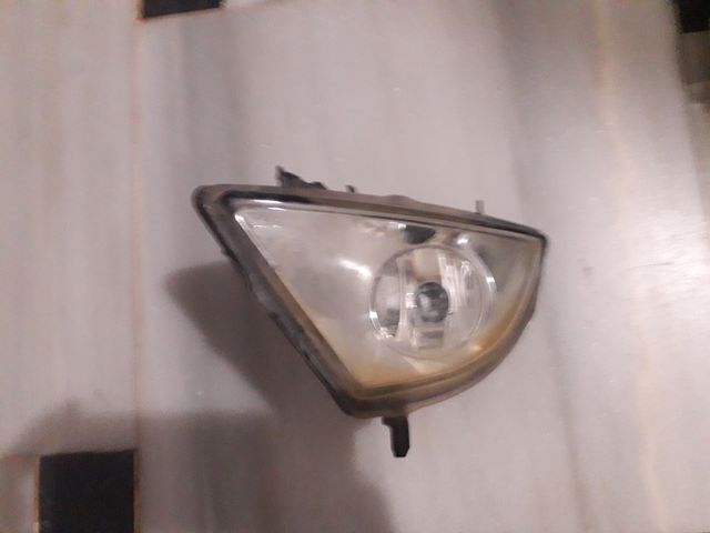 Antiniebla izquierdo Ford Fiesta año 2004