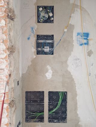 Electricista y pladur