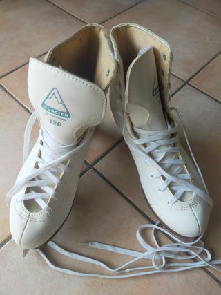 Pattini ghiaccio con salvalame incluse