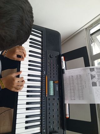 Clases piano para tus hijos