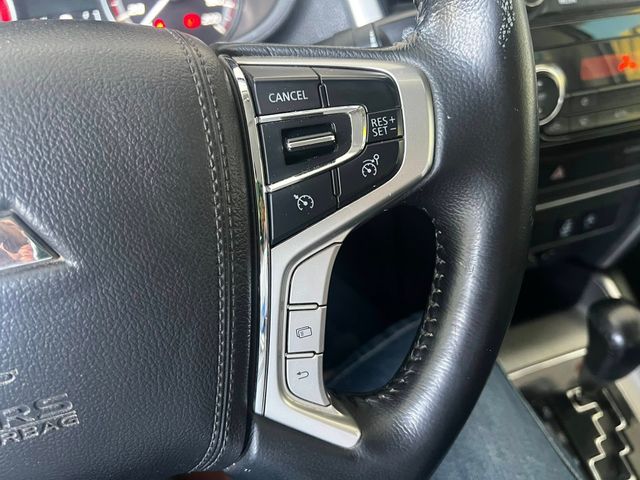 Mitsubishi L 200 2.2 DI-D  M-PRO Doble cabina 6AT 