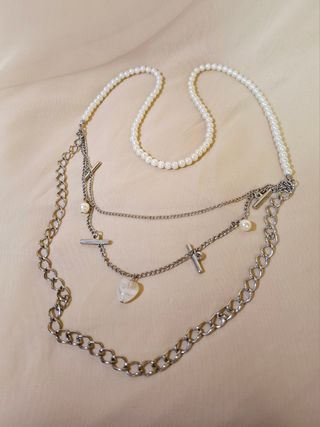 Collana multifilo con ciondolo a cuore