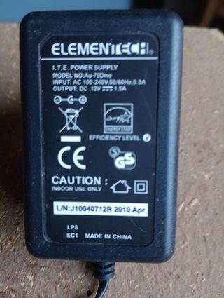 Adaptador ELEMENTICA 12V - Cargador