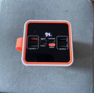 Potente Power Bank Camping 50000mAh - Luz LED