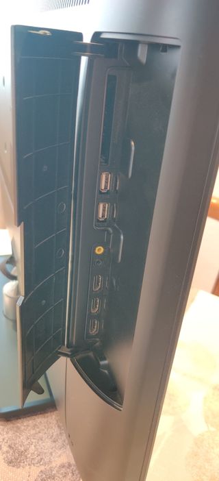 TV Loewe 32" -para piezas aunque se vé.