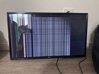 TV LCD 32" a reparar,
