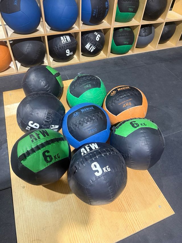 Wall Balls de todos los pesos 