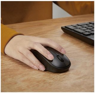 Teclado inglés UK y ratón inalámbricos negros