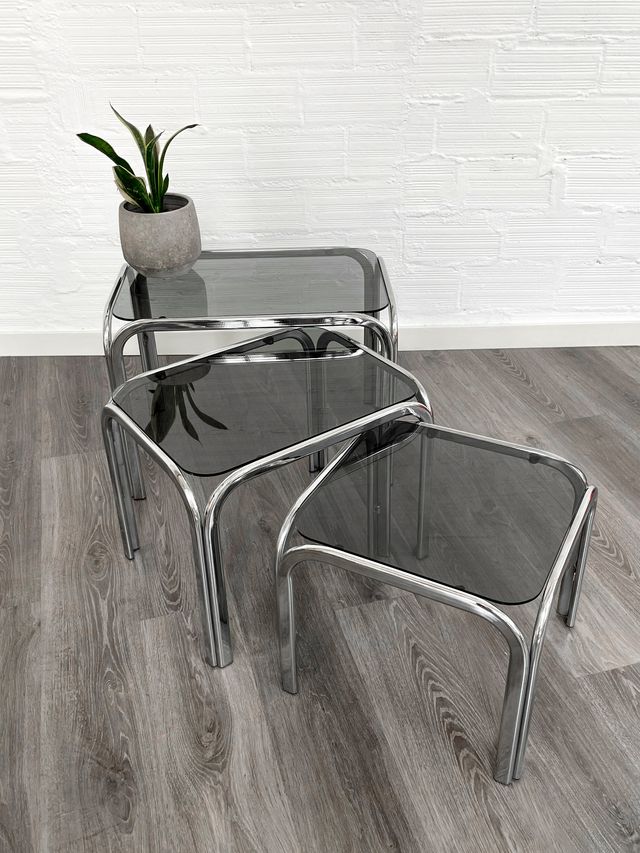 MESAS AUXILIARES NIDO VINTAGE. 70s