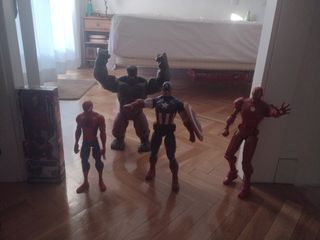 Figuras Marvel. Negociable