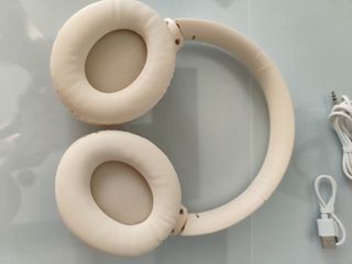 Auriculares Lenovo TH5 SIN ESTRENAR