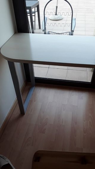 Escritorio beige/ Color abedul /Grande