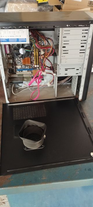 Torre PC - Ordenador sobremesa