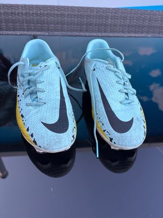 Zapatillas Nike Phantom césped artificial talla 40
