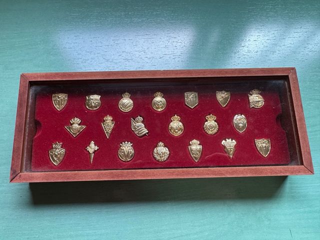 Pines Liga Española - 20 escudos