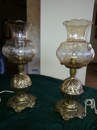 2 Lámparas mesa vintage doradas