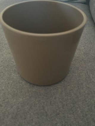Maceta cerámica marrón claro