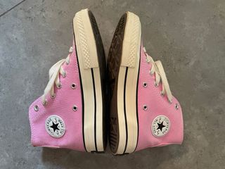 Converse Chuck Taylor Pink