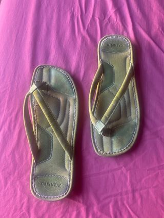 Sandalias CARNOUK verde oliva