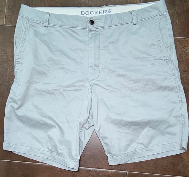Dockers - Pantalón corto beige original