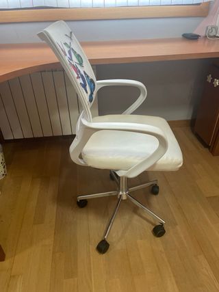 Silla oficina infantil - Mariposas