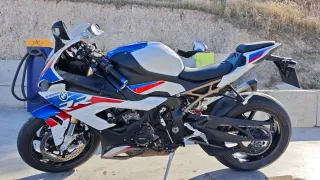BMW S1000RR Pack M