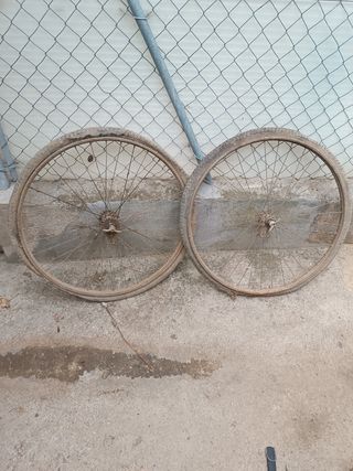 Bicicleta antigua BH años 60-70