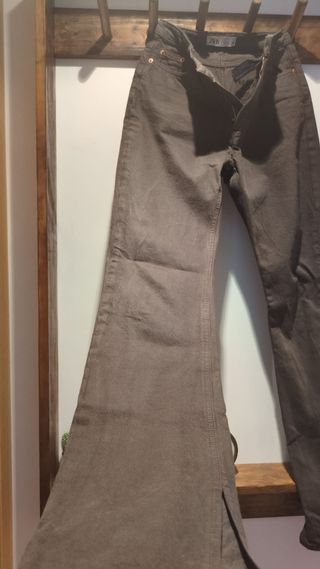Pantalones Zara marrón