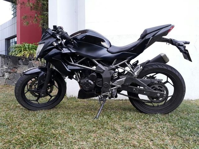Kawasaki Z250. 2016. 24.500kms