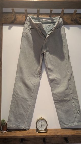 Vaqueros Zara azul claro 