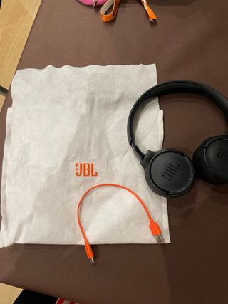 JBL 520BT negros - NUEVOS