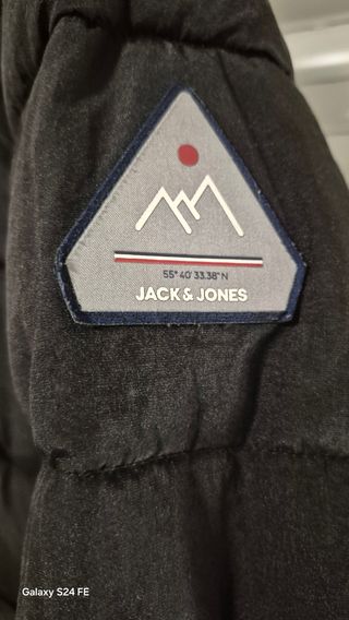 Chaqueta acolchada negra hombre