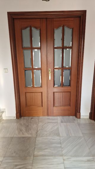 puertas de madera maciza