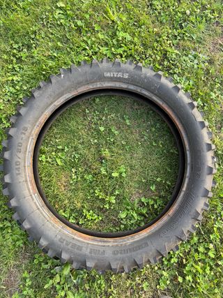 Neumático Mitas Enduro 140/80-18
