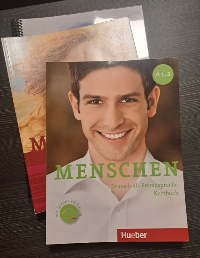 MENSCHEN A1.1 Guia XXL (Spanish Edition)