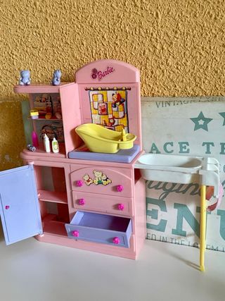 Happy Family Midge Barbie Embarazada