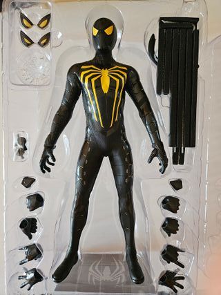 Hot Toys Spider-Man Anti-Ock