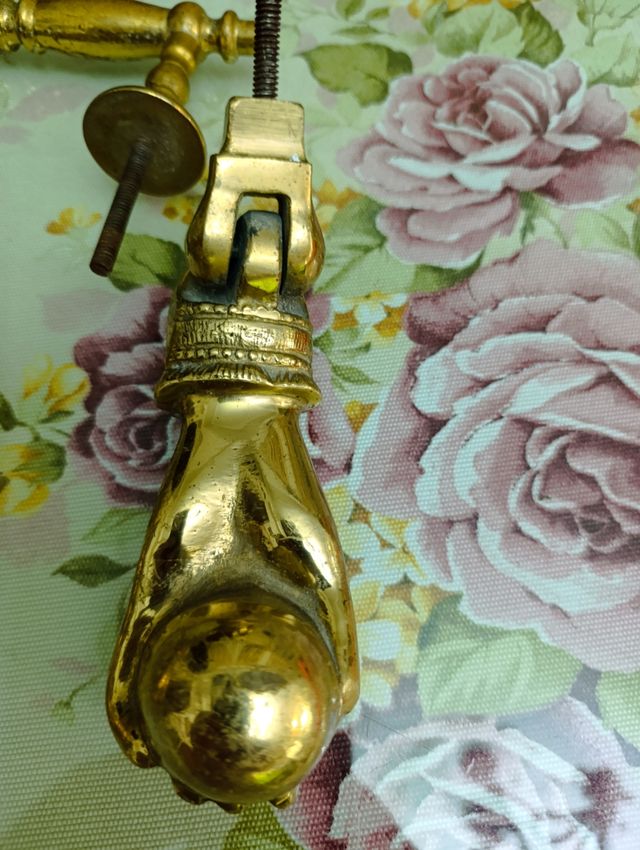 Tirador puerta bronce antiguo